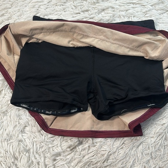 Lululemon Pace Rival Skirt II (Regular) Simply Radiant Pink Paradise Black - Picture 3 of 7